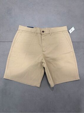 Men's Classic Khaki Chino Shorts